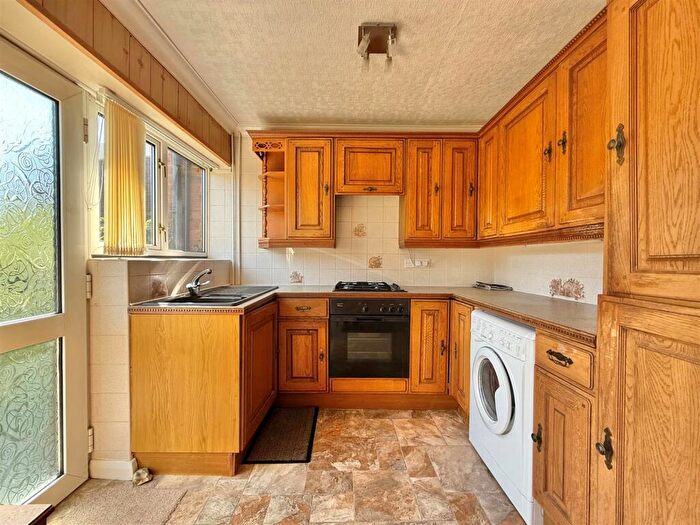 3 Bedroom Terraced House For Sale In Fairfield Grove, Halesowen, B62