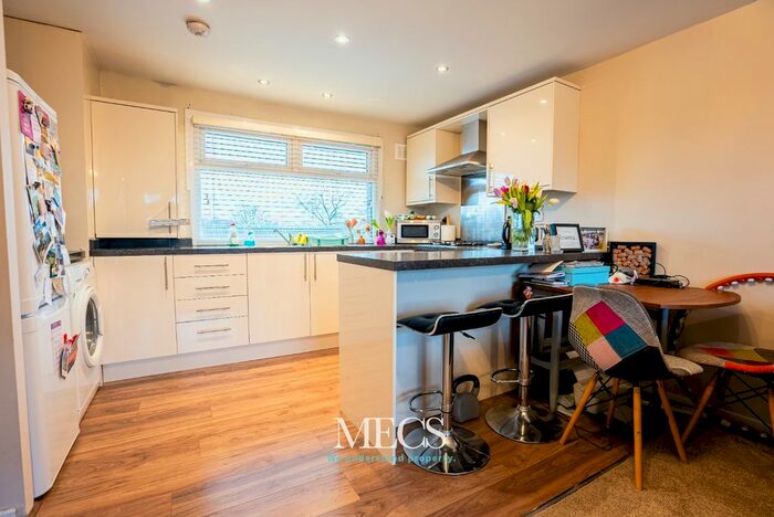 1 Bedroom Flat To Rent In Lordswood Square, Lordswood Road, Birmingham, B17