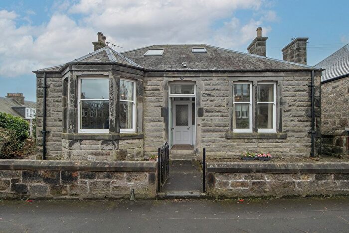 4 Bedroom Detached House For Sale In Methven Drive, Dunfermline, KY12