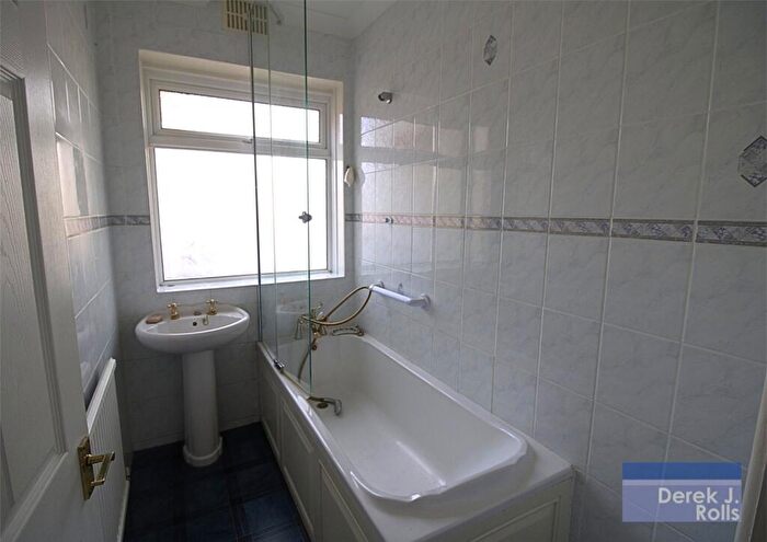 2 Bedroom Bungalow For Sale In Lawford Road, Bournemouth, Dorset, BH9