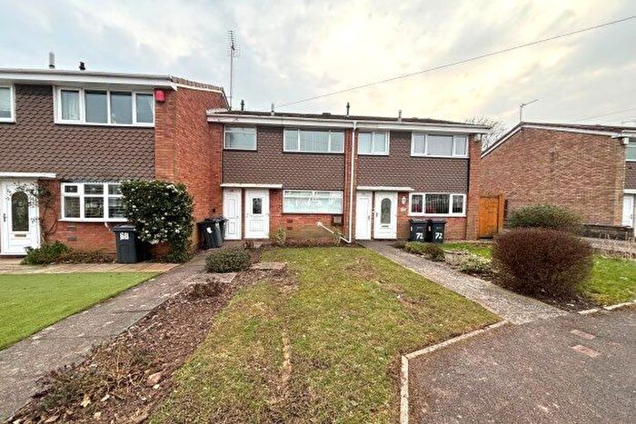 3 Bedroom Property To Rent In Winchester Gardens, Birmingham, B31