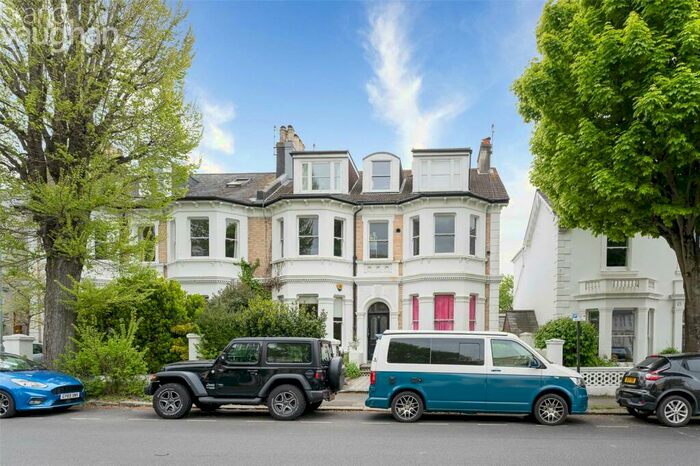 1 Bedroom Flat To Rent In Goldstone Villas, Hove, East Sussex, BN3