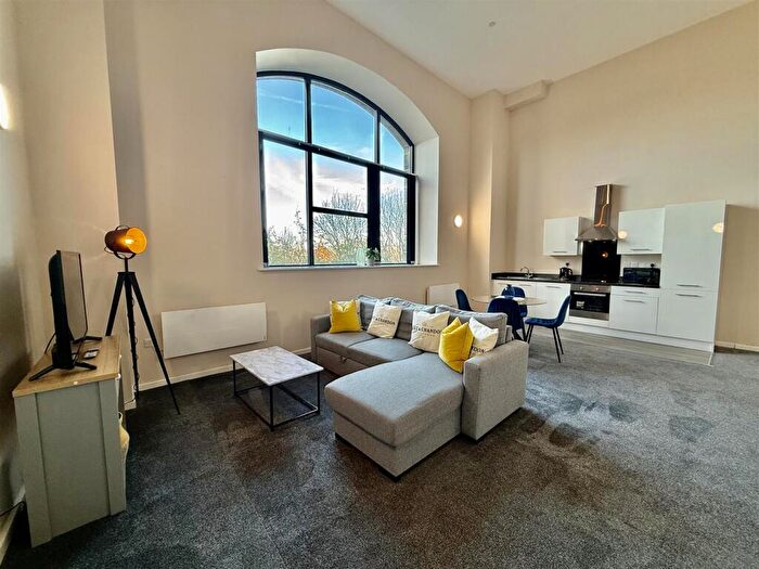 2 Bedroom Duplex To Rent In Raven Road, Gateshead, NE8