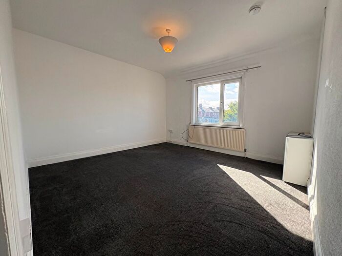 2 Bedroom Flat To Rent In Ansdell Road, Blackpool, FY1