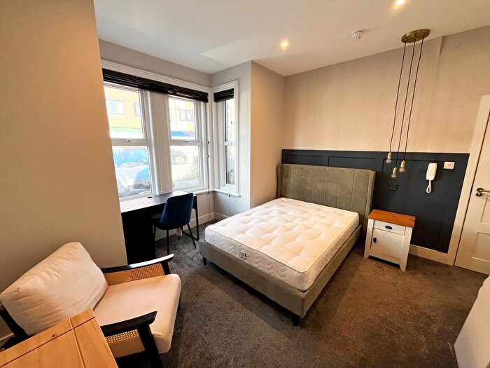 1 Bedroom Property To Rent In Ashley Road, Poole, BH14
