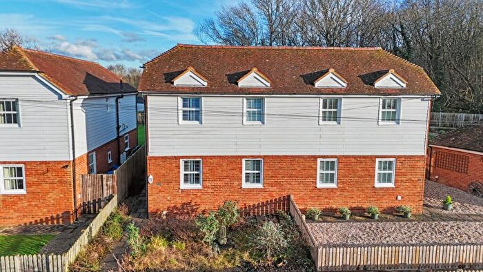 4 Bedroom Semi Detached House For Sale In Woodlands, Dargate, Faversham, Kent, ME13