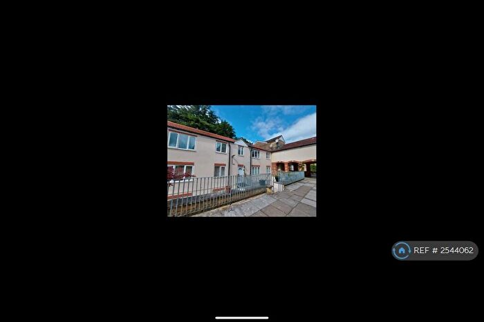 1 Bedroom Flat To Rent In Vineys Yard, Bruton, BA10