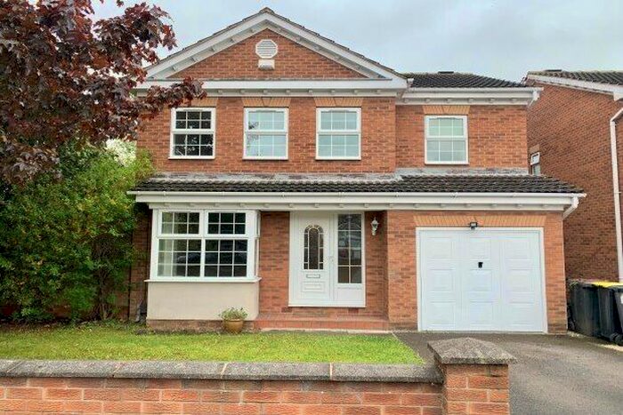 4 Bedroom Detached House To Rent In Wynwood Road, Nottingham, NG9