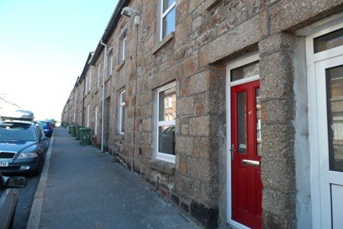 3 Bedroom Property To Rent In St. James Street, Penzance, TR18