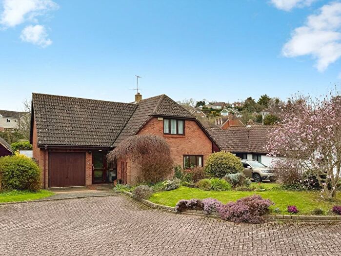 3 Bedroom Detached House For Sale In Britten Close, Hythe, CT21