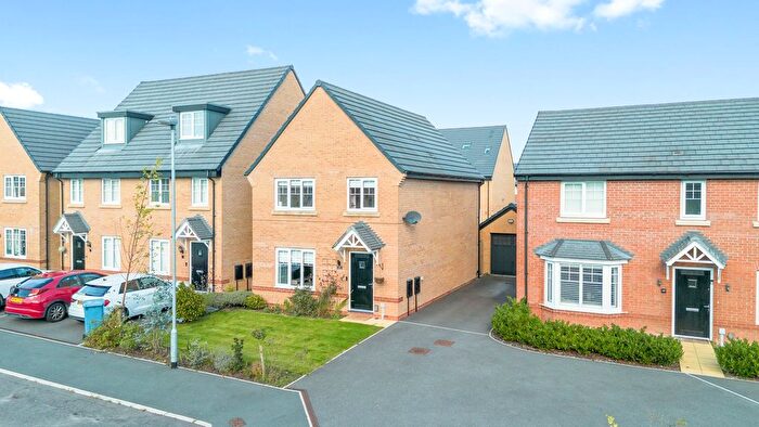 4 Bedroom Detached House For Sale In Golf Gardens, Great Sankey, WA5