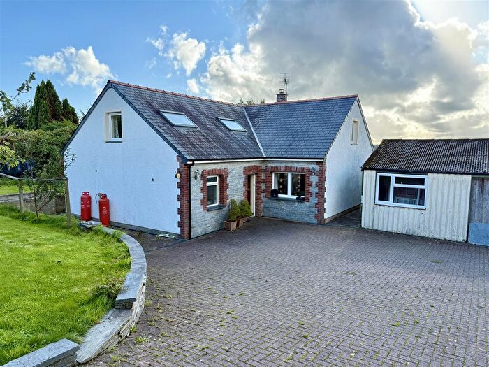 4 Bedroom Farm For Sale In Creuddyn Bridge, Lampeter, SA48