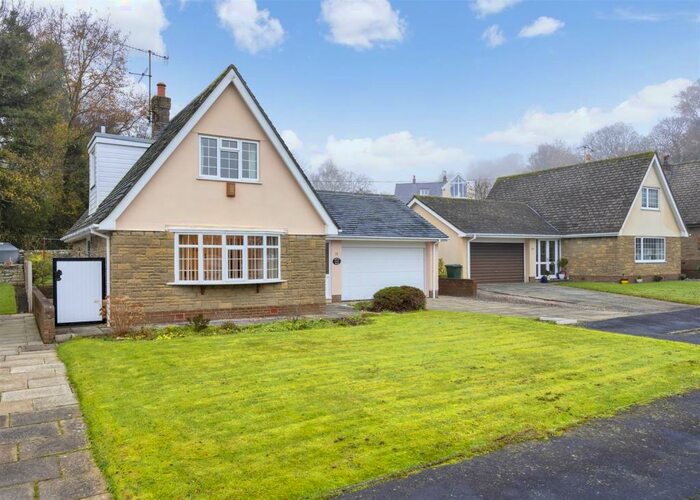 3 Bedroom Detached House For Sale In Stanley Drive, Hornby, LA2