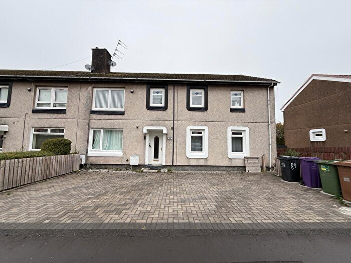 4 Bedroom Flat To Rent In Mingulay Street, Milton, G22