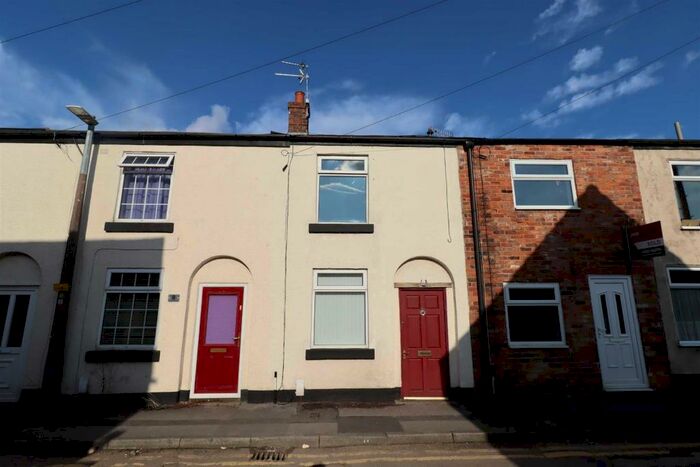 2 Bedroom Terraced House To Rent In Pinfold Street, Macclesfield, SK11