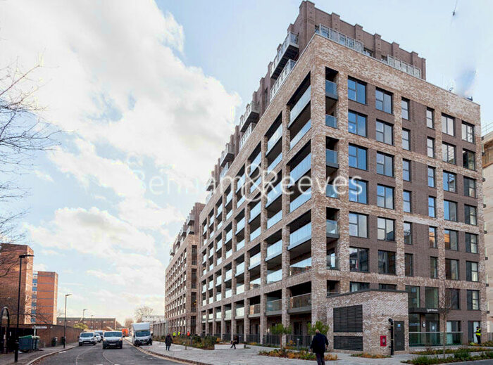 1 Bedroom Apartment To Rent In Upton Gardens, E13