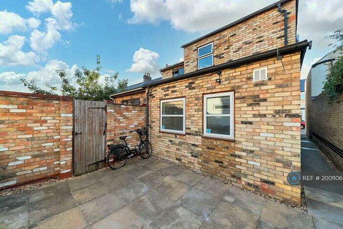 4 Bedroom Flat To Rent In Kingston Street, Cambridge, CB1