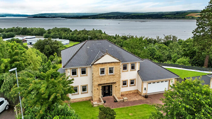 5 Bedroom Detached House For Sale In Hollybush Lane, By Langbank, PA14