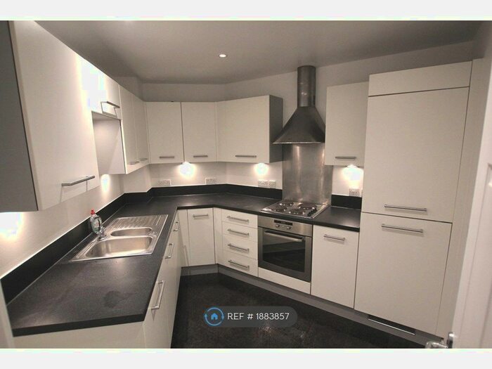 1 Bedroom Flat To Rent In High Brooms, Tunbridge Wells, TN2