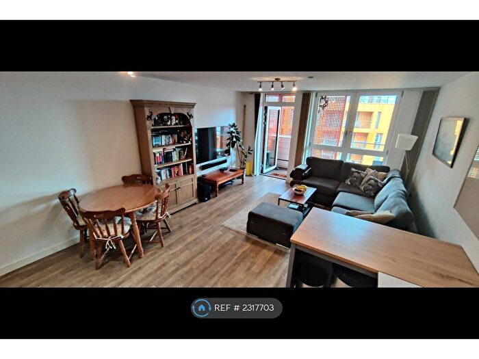 2 Bedroom Flat To Rent In Ossel Court, London, SE10