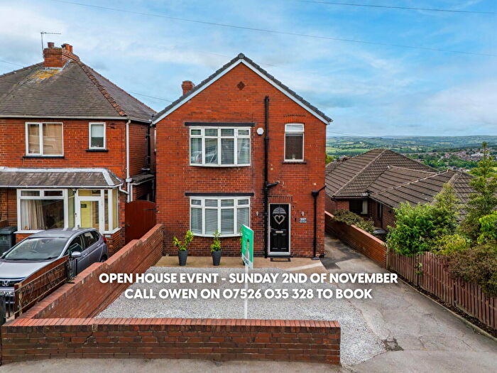 3 Bedroom Detached House For Sale In New Road, Mapplewell, Barnsley, S75