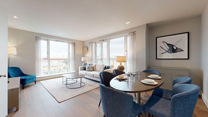 2 Bedroom Flat To Rent In Westferry Circus, Canary Wharf, E14