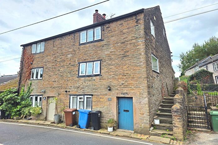 3 Bedroom Semi-Detached House To Rent In Moor End Road, Mellor, Stockport, SK6