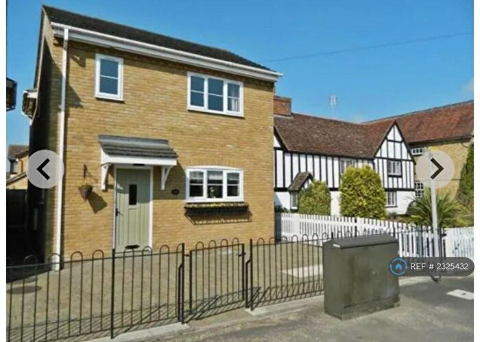 3 Bedroom Detached House To Rent In Bedford Rd, Barton Le Clay, MK45