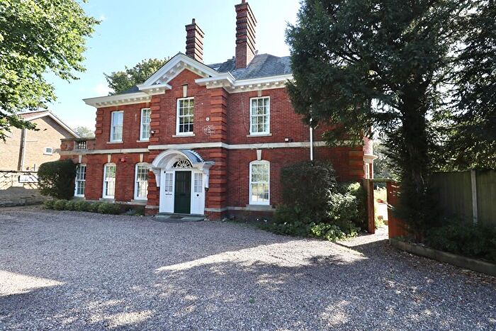 2 Bedroom Apartment For Sale In Nettleham Road, Lincoln, LN2