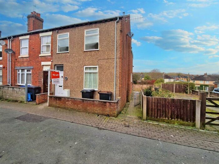 4 Bedroom End Of Terrace House To Rent In Ford Street, Silverdale, Newcastle, ST5
