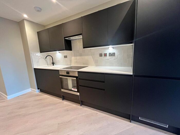 1 Bedroom Apartment To Rent In Fountain Lofts, B12