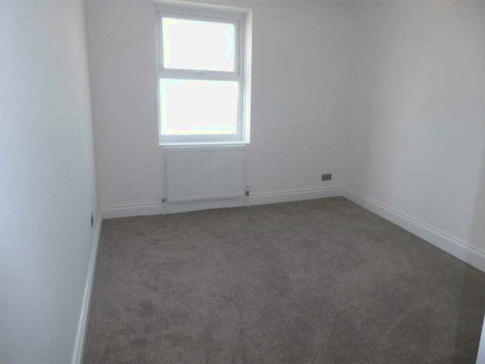 1 Bedroom Flat To Rent In Central Parade, Herne Bay, CT6