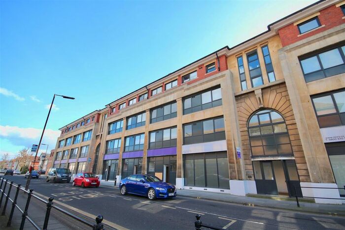 1 Bedroom Flat To Rent In Cornerstone House, London Road, Portsmouth PO2