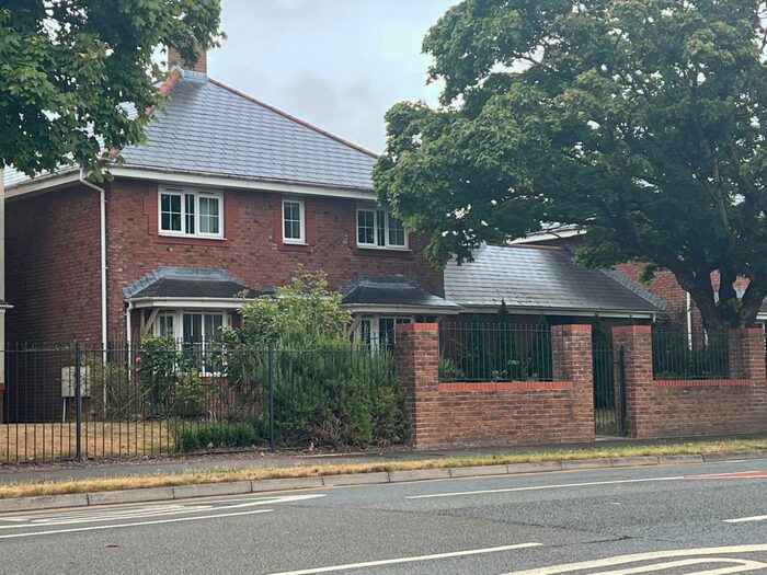 4 Bedroom House To Rent In Colchester Avenue, Penylan, Cardiff, CF23