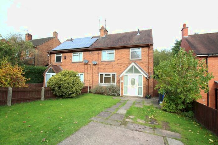 3 Bedroom Semi-Detached House To Rent In Cornhill Road, Stoke-on-Trent, Staffordshire, ST6