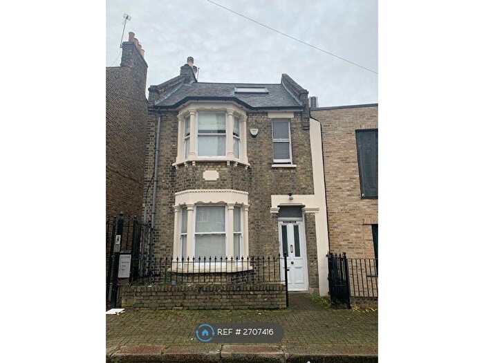 4 Bedroom Detached House To Rent In Marcus Terrace, London, SW18