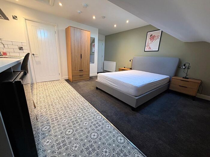Studio To Rent In Room, Ward Street, DE22