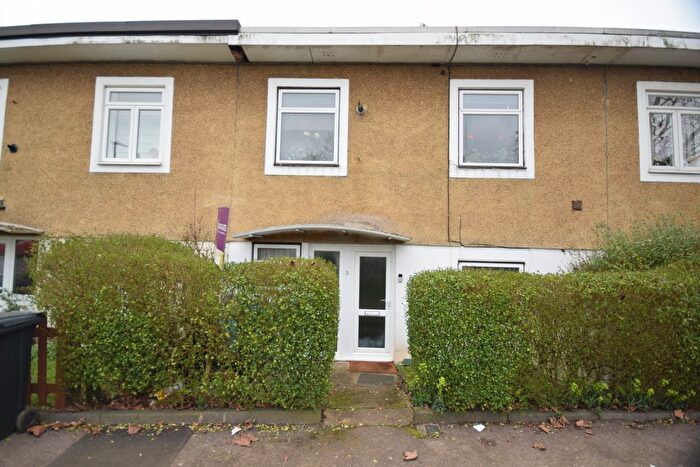 3 Bedroom Terraced House For Sale In Shallcross Crescent, Hatfield, AL10