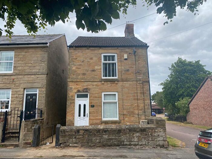 2 Bedroom House To Rent In Tinker Lane, Hoyland, S74