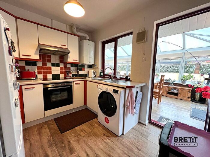 2 Bedroom Detached Bungalow For Sale In Gateholm Avenue, Milford Haven, Pembrokeshire., SA73