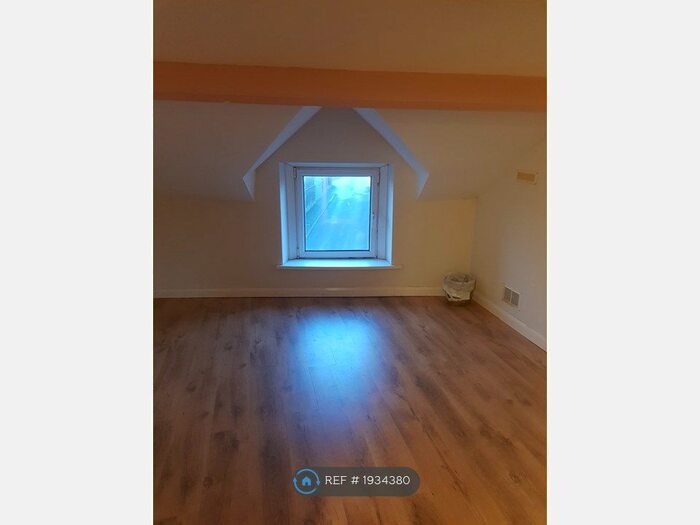 4 Bedroom Semi-Detached House To Rent In Yeathouse Road, Frizington, CA26