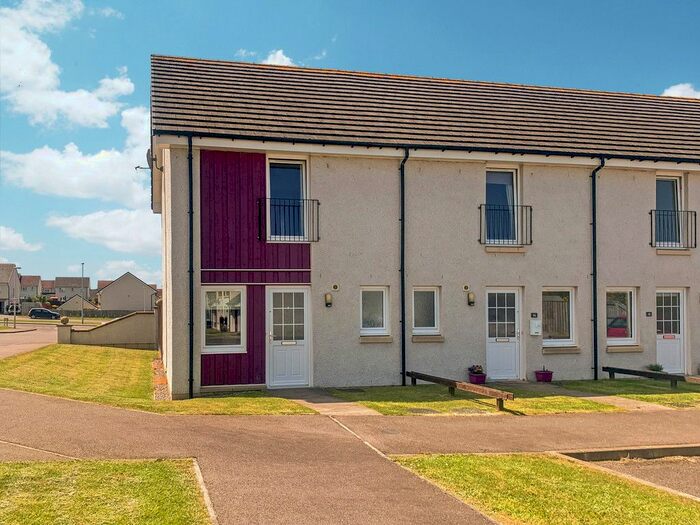 2 Bedroom Town House To Rent In Larchwood Drive, Inverness, IV2