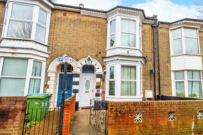 3 Bedroom Terraced House For Sale In Cranbury Avenue, Southampton, Hampshire, SO14