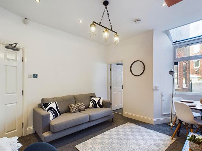 4 Bedroom House To Rent In Mildred Street, Salford, M7