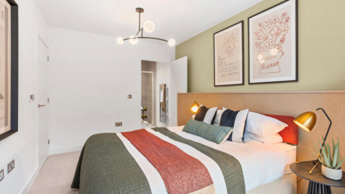 2 Bedroom Apartment For Sale In Marleigh Avenue, Cambridge, CB5