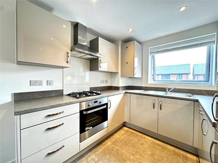 2 Bedroom Apartment To Rent In Shepherds Green Road, Shirley, Solihull, West Midlands, B90