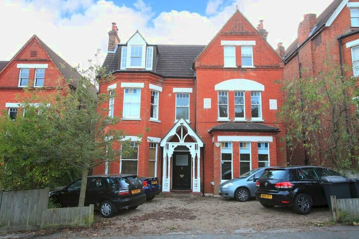 2 Bedroom Flat To Rent In Mowbray Road, London, SE19
