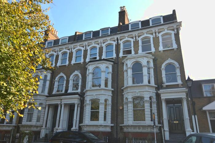 1 Bedroom Flat To Rent In Clapham Common South Side, London, SW4