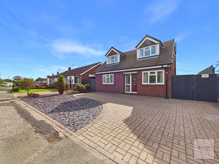 3 Bedroom Detached Bungalow For Sale In Rope Lane, Shavington, CW2