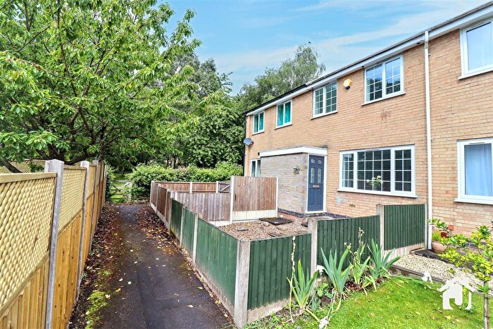 2 Bedroom Terraced House For Sale In Lillingstone Close, Markfield, Leicestershire, LE67